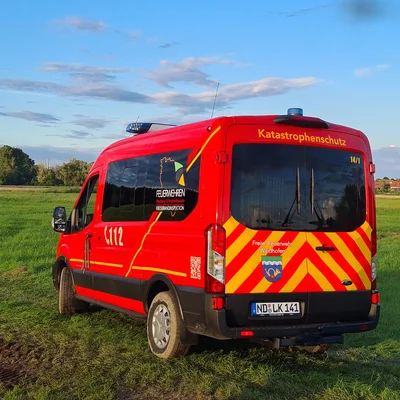 12e30205.jpg