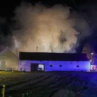 201011_brand_groebern_feuerwehr_04.jpg